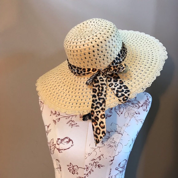 Leopard Rim hat - Picture 1 of 7